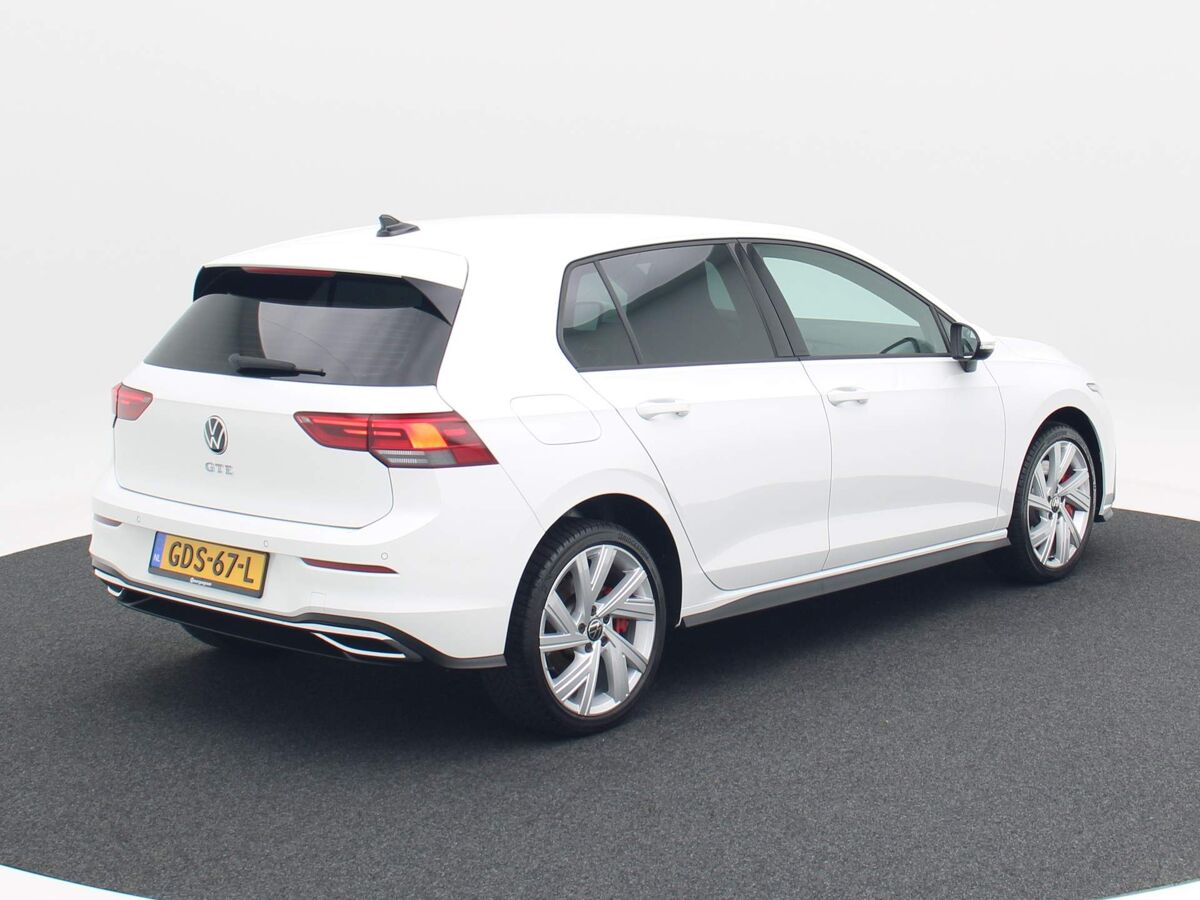 Volkswagen Golf GTE 1.4 TSi 245 Pk DSG GTE | Navi | Full LED | 18 Inch | Privacy Glass  | 23.271 Km!!