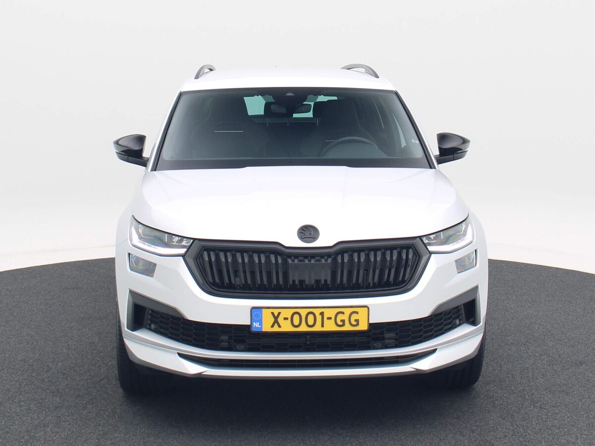 Škoda Kodiaq 1.5 TSi 150 Pk DSG Sportline Business | 20 Inch | Trekhaak | Camera | Stoelverwarming | 26.744 Km!!