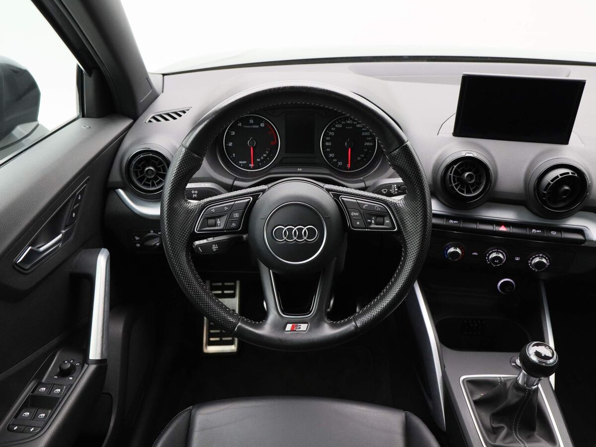 Audi Q2 1.4 TFSi 150 Pk S-Line | Cruise | Navi | Bluetooth | Airco | 17 Inch