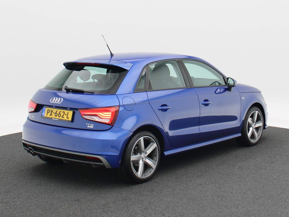 Audi A1 Sportback 1.0 TFSI S-Line | Airco | Cruise | Bluetooth | Navi | 17 Inch