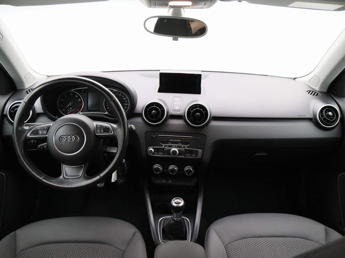 Audi A1 Sportback 1.0 TFSI S-Line | Airco | Cruise | Bluetooth | Navi | 17 Inch