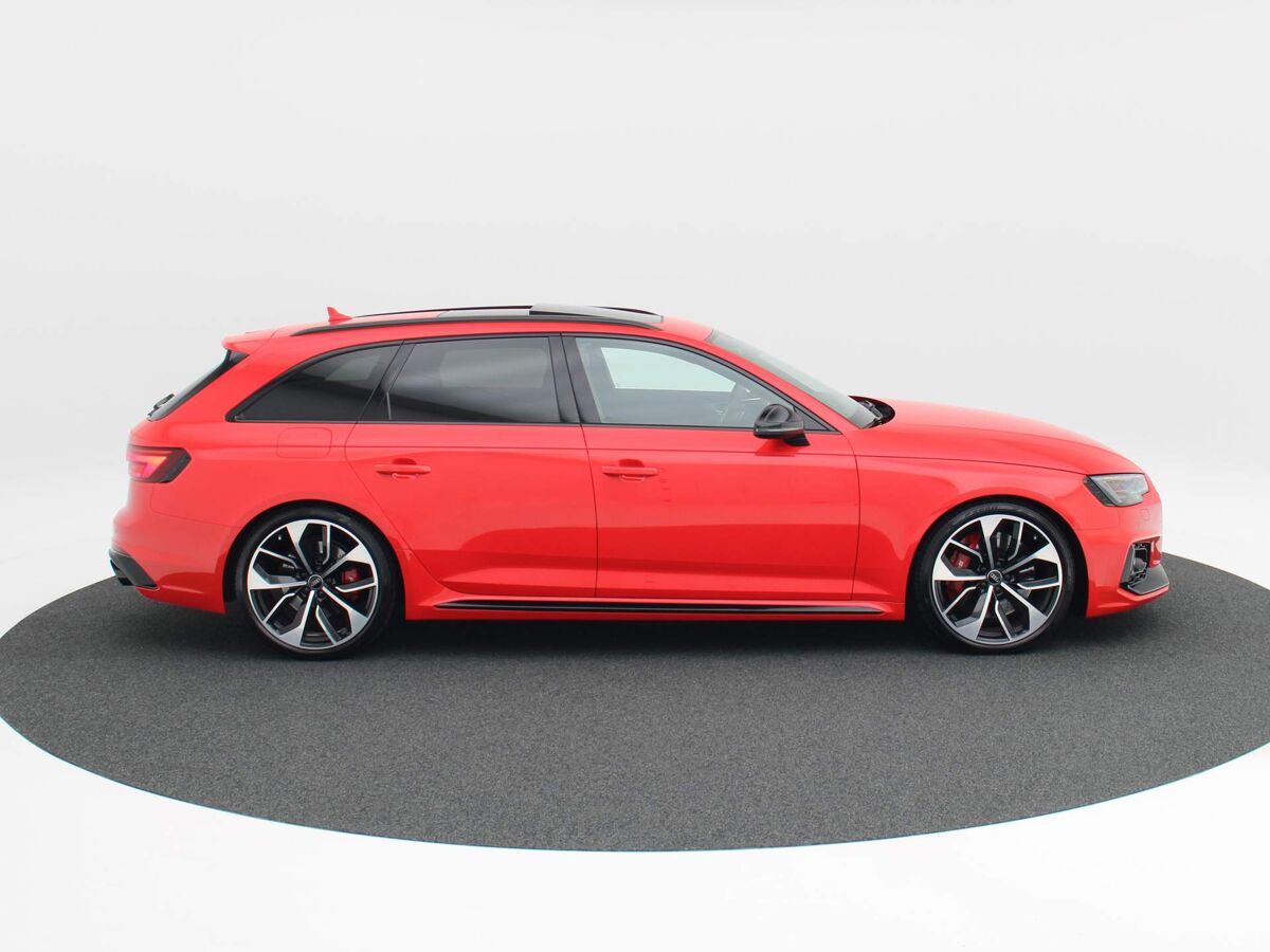 Audi RS4 Avant 2.9 TFSi 450 Pk quattro | B&O Audio | Leder | Head-up | 20 Inch | Panoramadak