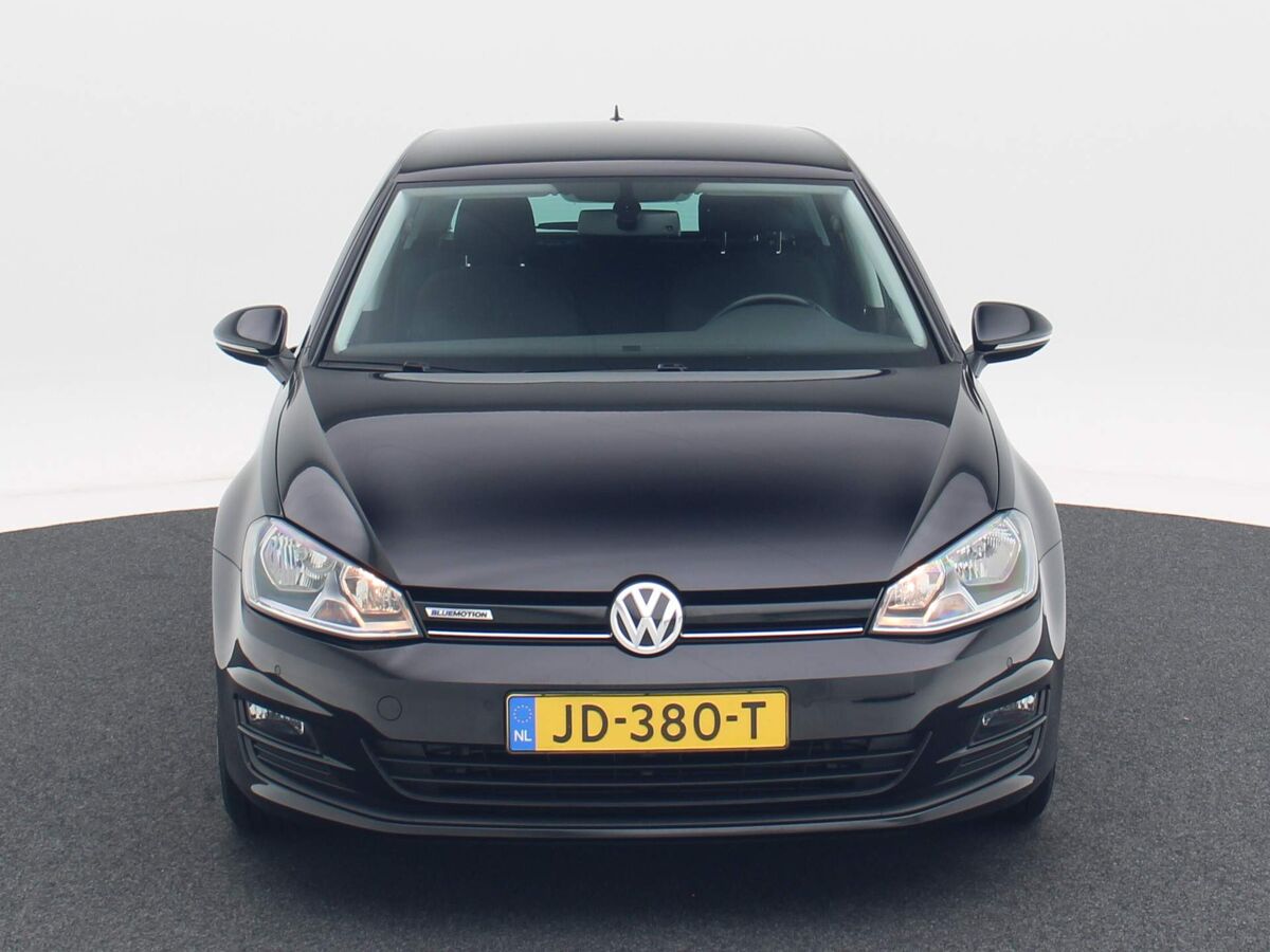 Volkswagen Golf 1.0 TSi 115 Pk Comfortline | Navi | Cruise Controle | 16 Inch | Privacy Glass | Parkeersensoren