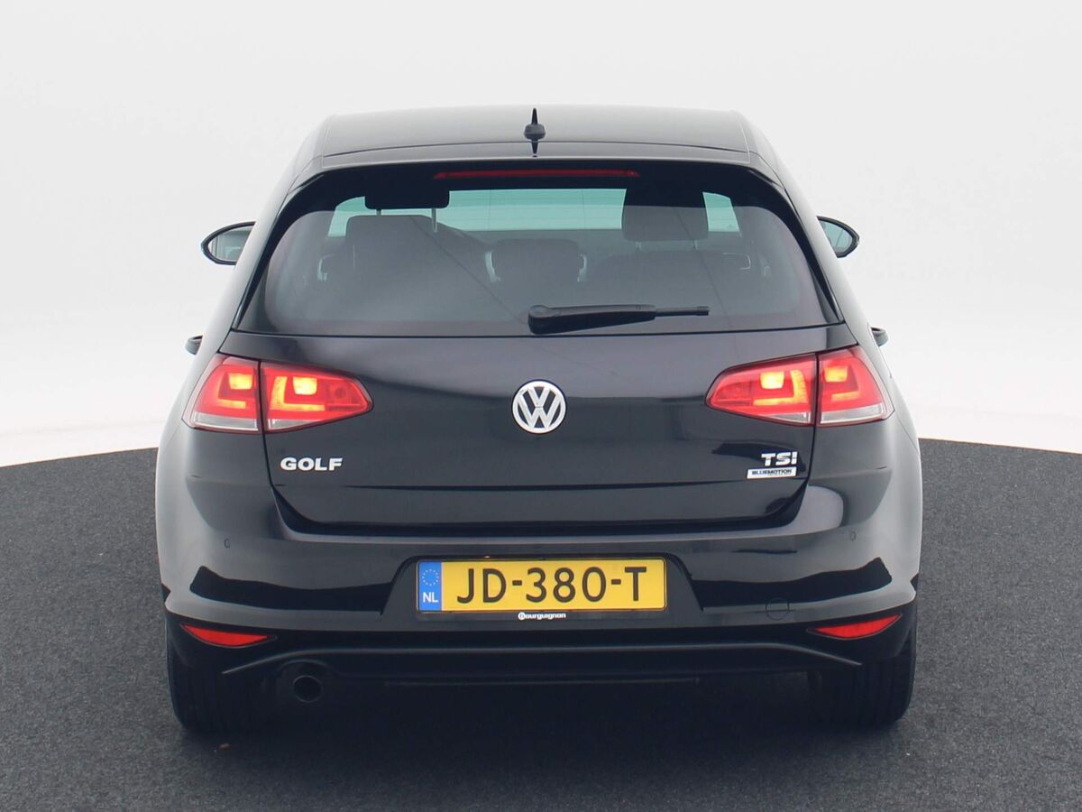 Volkswagen Golf 1.0 TSi 115 Pk Comfortline | Navi | Cruise Controle | 16 Inch | Privacy Glass | Parkeersensoren