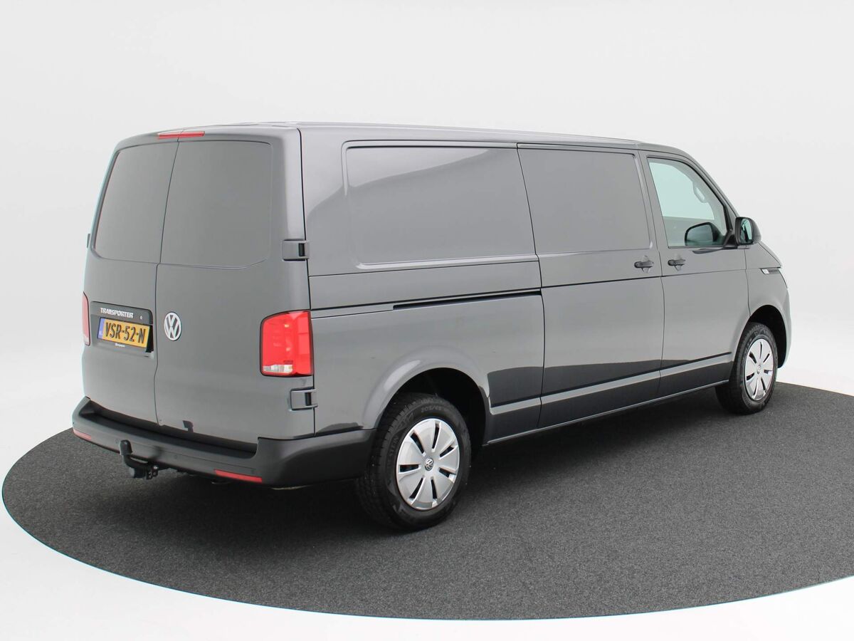 VW-Bedrijfswagens Transporter 2.0 TDI L2H1 Comfortline | Airco | Trekhaak | Parkeersensoren | App Connect