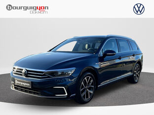 Volkswagen Passat Variant 1.4 TSI 218 pk PHEV GTE | R Line | Leder | Trekhaak | IQ Light | ERGO Massage |