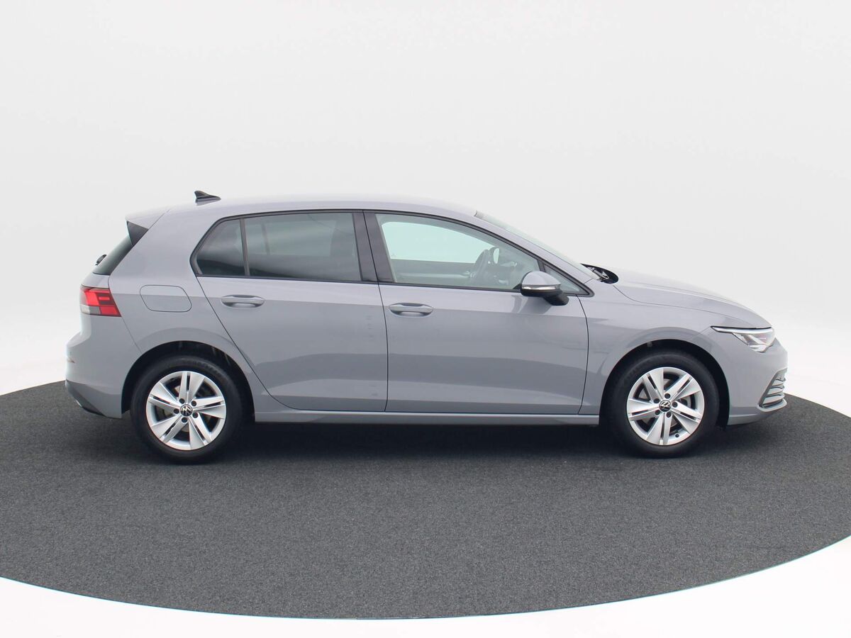 Volkswagen Golf 1.0 TSi Edition | ECC | Stoelverwarming | 16 Inch | Privacy Glass | Carplay | 54.076 Km!!