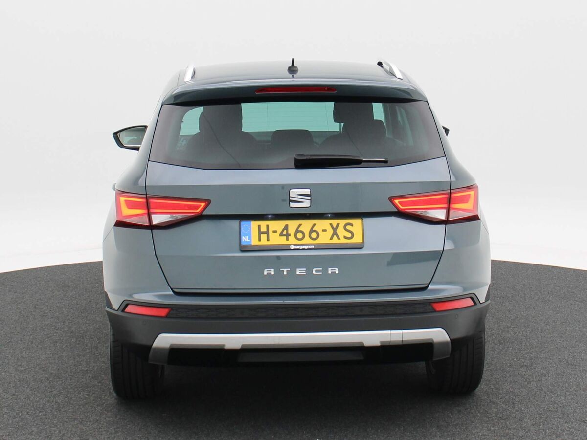 SEAT Ateca 1.0 TSi 115 Pk Style Business Intense | Navi | Trekhaak | Camera | Full LED | 17 Inch | 72.165 Km!!