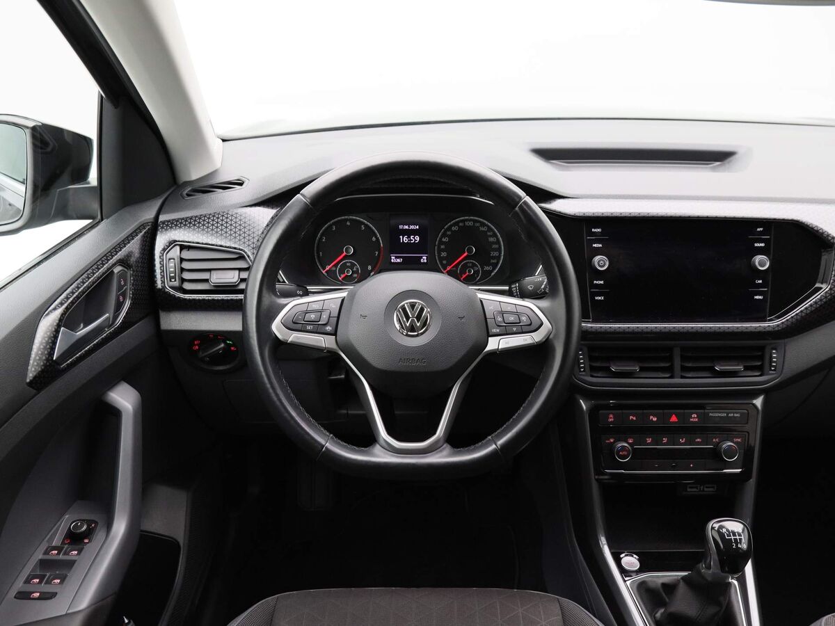 Volkswagen T-Cross 1.0 TSi 115 Pk R-Line | Full LED | Camera | 17 Inch | Parkeersensoren | ECC | 63.267 Km!!