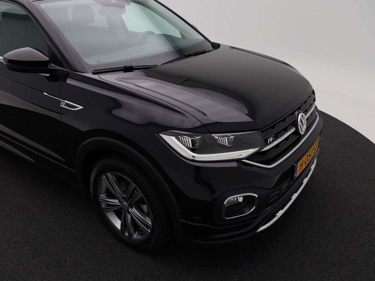 Volkswagen T-Cross 1.0 TSi 115 Pk R-Line | Full LED | Camera | 17 Inch | Parkeersensoren | ECC | 63.267 Km!!