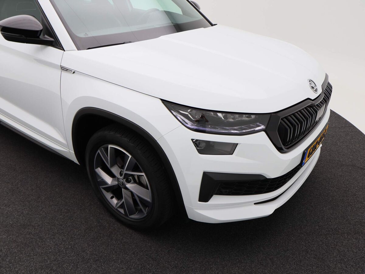 Škoda Kodiaq 1.5 TSi 150 Pk DSG Sportline Business 7-Pers | Navi | Full LED | 19 Inch | Elek. Achterklep | Camera | Adaptive Cruise