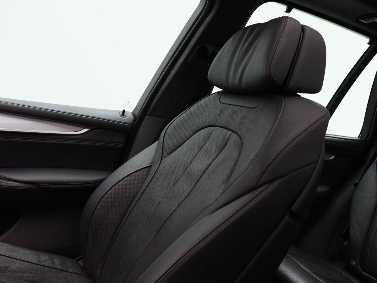 BMW X5 xDrive25d M Sport | 7 Persoons | B&O Sound | Panodak | Stoelventilatie | 360 graden camera