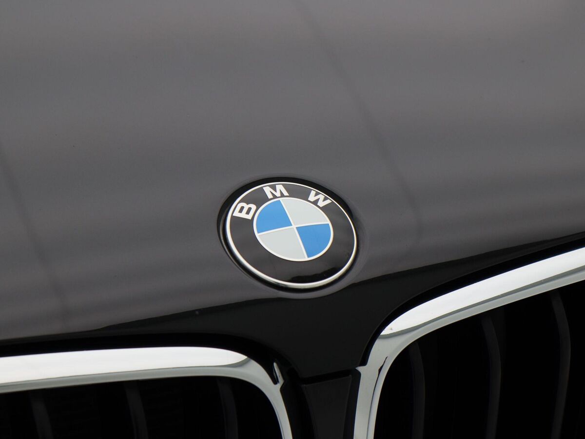 BMW X5 xDrive25d M Sport | 7 Persoons | B&O Sound | Panodak | Stoelventilatie | 360 graden camera