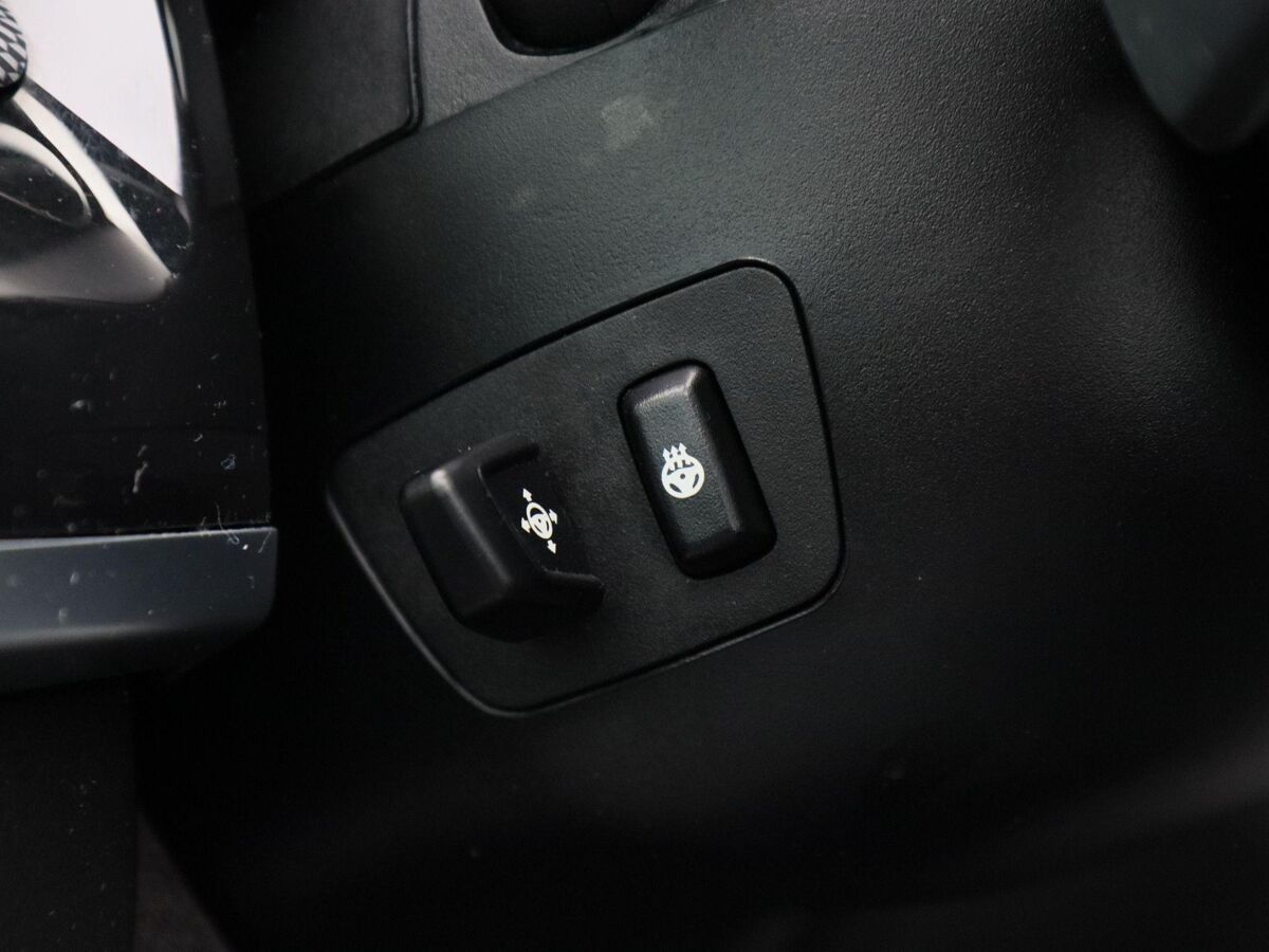 BMW X5 xDrive25d M Sport | 7 Persoons | B&O Sound | Panodak | Stoelventilatie | 360 graden camera