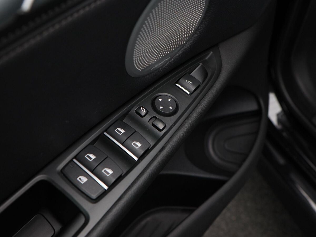 BMW X5 xDrive25d M Sport | 7 Persoons | B&O Sound | Panodak | Stoelventilatie | 360 graden camera