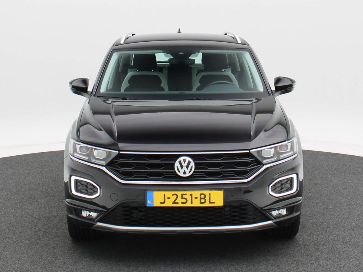 Volkswagen T-Roc 1.5 TSi 150 Pk Automaat Sport | Adapt. Cruise | Camera | ECC | Carplay | Stoel Verw. | 18 Inch