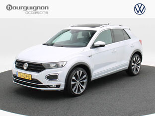 Volkswagen T-Roc 1.5 TSi 150 Pk DSG Sport R-Line | Full LED | Panoramadak | Trekhaak | Navi | ECC | Privacy Glass | Sensoren | 19 Inch