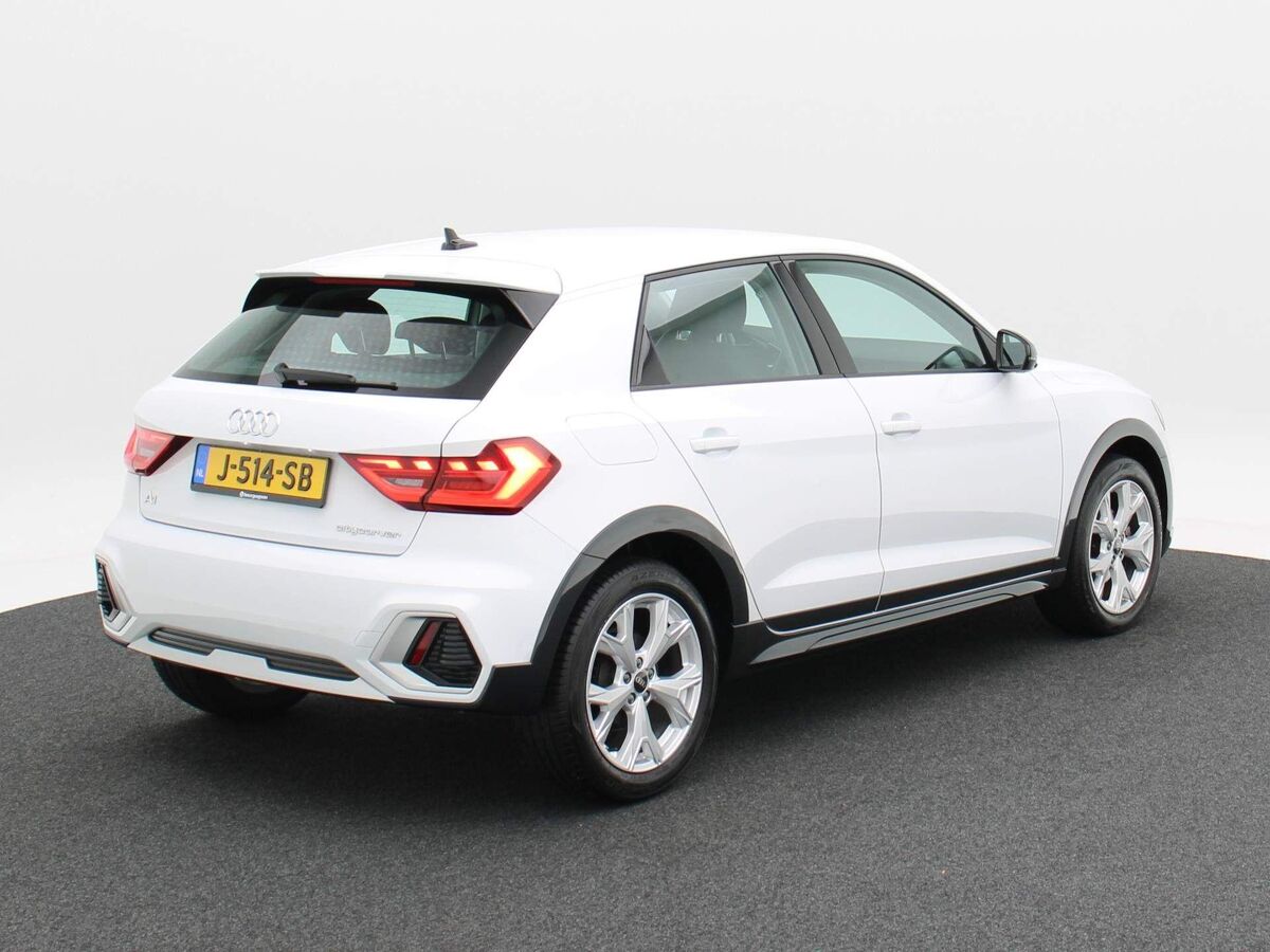 Audi A1 25 TFSi epic | Airco | 17 Inch | Cruise Controle | App Connect | 61.549 Km!!