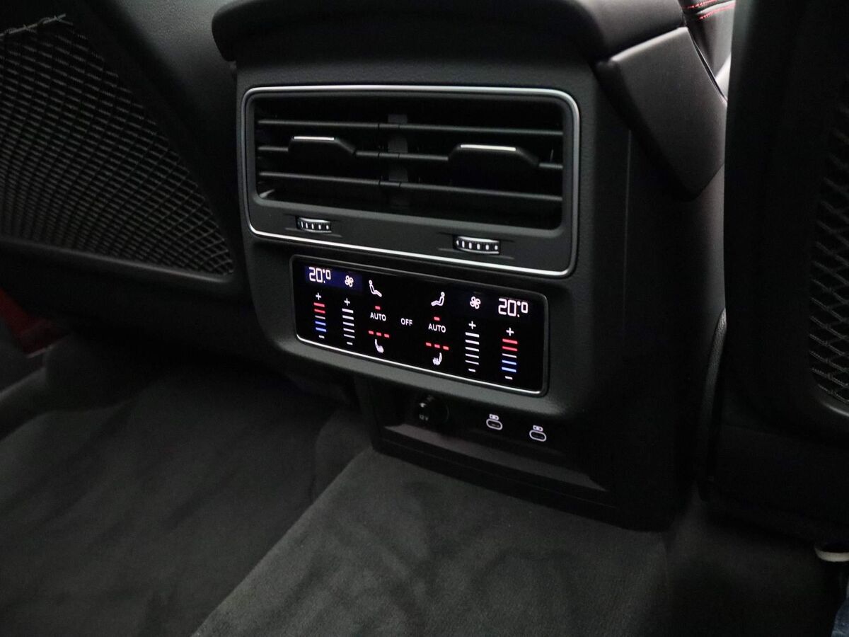 Audi Q7 SQ7 4.0 TFSI | 507 PK SUV 8 versn. Tiptronic | Quattro | Laser Led | Head up Display | 22 inch | B&O | Massagestoelen |