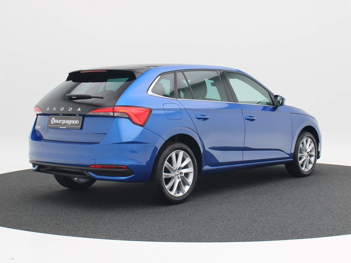 Škoda Scala Business Edition 1.0 TSI 115 pk | Automaat | Panoramadak | Adaptive cruise control | Navigatie