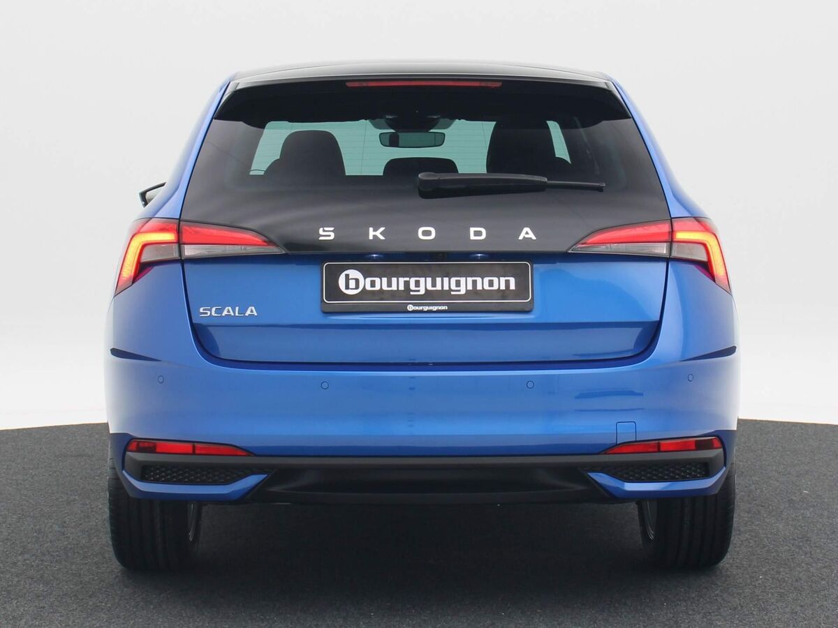 Škoda Scala Business Edition 1.0 TSI 115 pk | Automaat | Panoramadak | Adaptive cruise control | Navigatie
