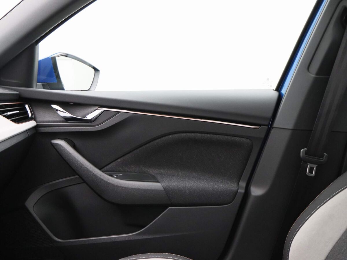 Škoda Scala Business Edition 1.0 TSI 115 pk | Automaat | Panoramadak | Adaptive cruise control | Navigatie