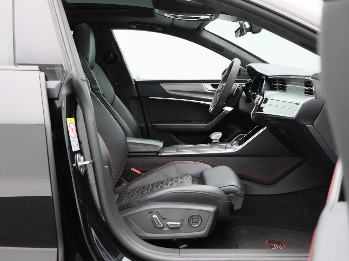 Audi RS7 Sportback 4.0 TFSi 600 Pk | Panoramadak | B&O Audio | Leder | 22 Inch | Keramische Remmen | Head-Up | 87.637 Km!!