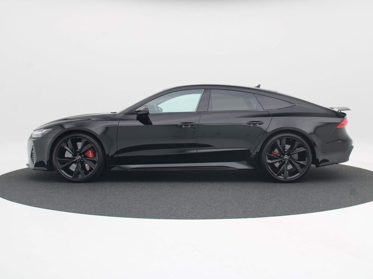 Audi RS7 Sportback 4.0 TFSi 600 Pk | Panoramadak | B&O Audio | Leder | 22 Inch | Keramische Remmen | Head-Up | 87.637 Km!!