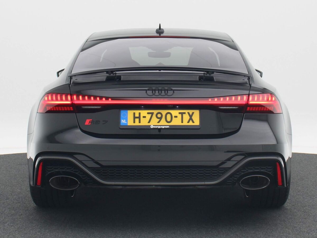 Audi RS7 Sportback 4.0 TFSi 600 Pk | Panoramadak | B&O Audio | Leder | 22 Inch | Keramische Remmen | Head-Up | 87.637 Km!!