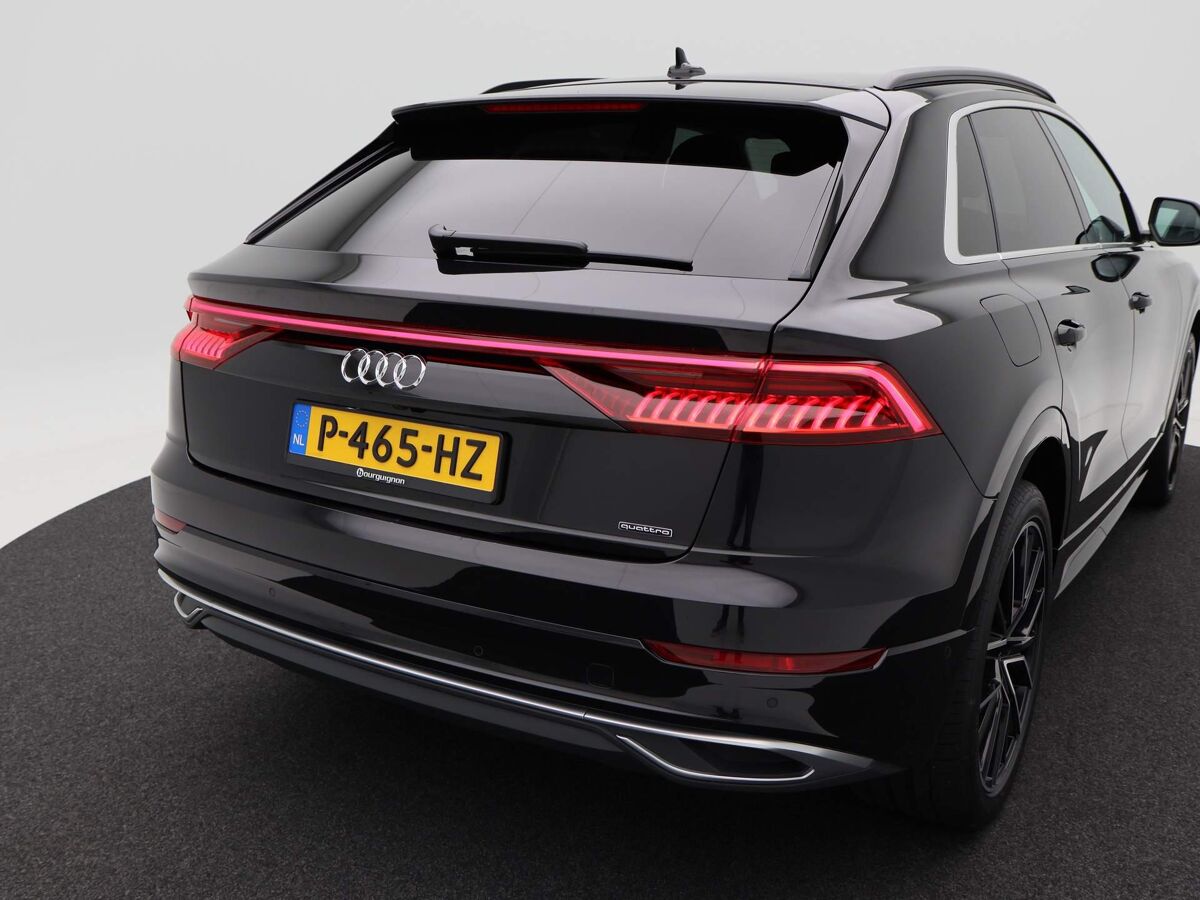 Audi Q8 55 TFSI e 381 PK | Leder | Navi | Adapt. Cruise | Trekhaak | Elek. Achterklep | 22 Inch | 54.382 Km!!