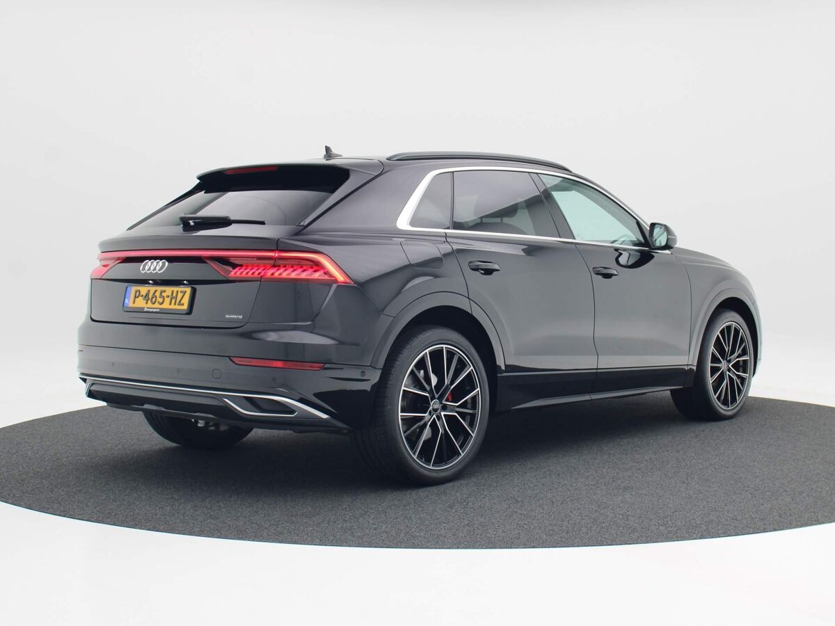 Audi Q8 55 TFSI e 381 PK | Leder | Navi | Adapt. Cruise | Trekhaak | Elek. Achterklep | 22 Inch | 54.382 Km!!