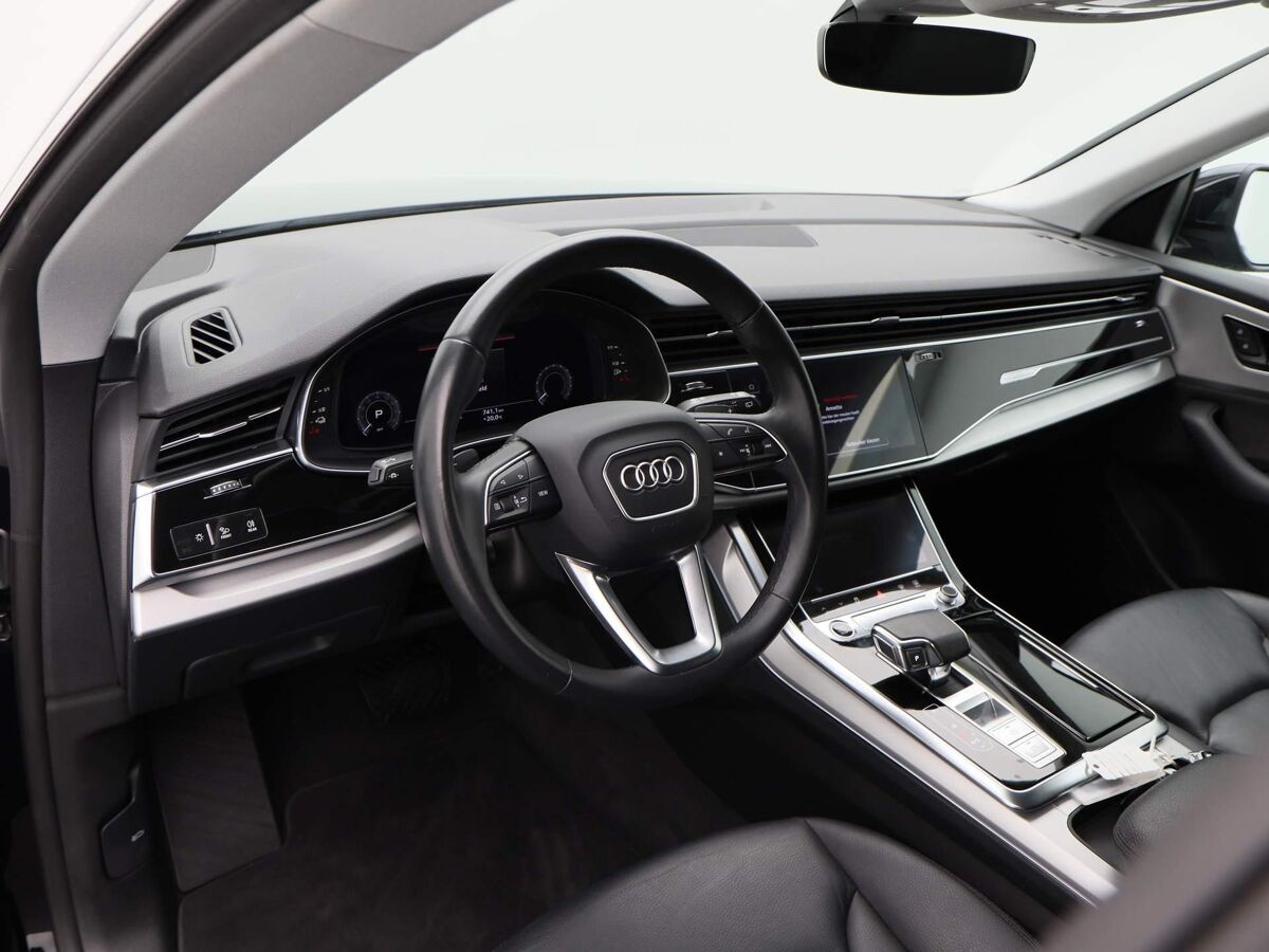Audi Q8 55 TFSI e 381 PK | Leder | Navi | Adapt. Cruise | Trekhaak | Elek. Achterklep | 22 Inch | 54.382 Km!!