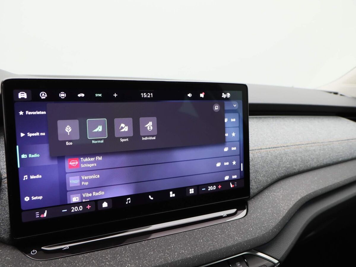 Škoda Octavia Business Edition 1.5 TSI 115 PK | Automaat | Cruise control | Achteruitrijcamera | Apple carplay / Android auto