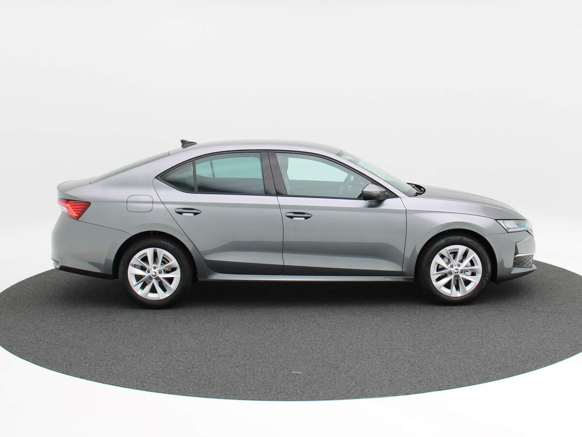 Škoda Octavia Business Edition 1.5 TSI 115 PK | Automaat | Cruise control | Achteruitrijcamera | Apple carplay / Android auto