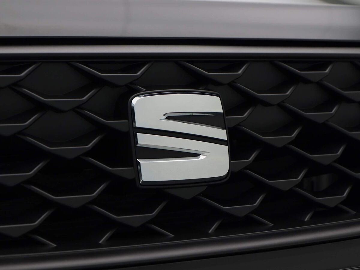SEAT Arona Style 1.0 TSI 95 pk | Cruise control | Parkeersensoren achter | Apple carplay / Android auto