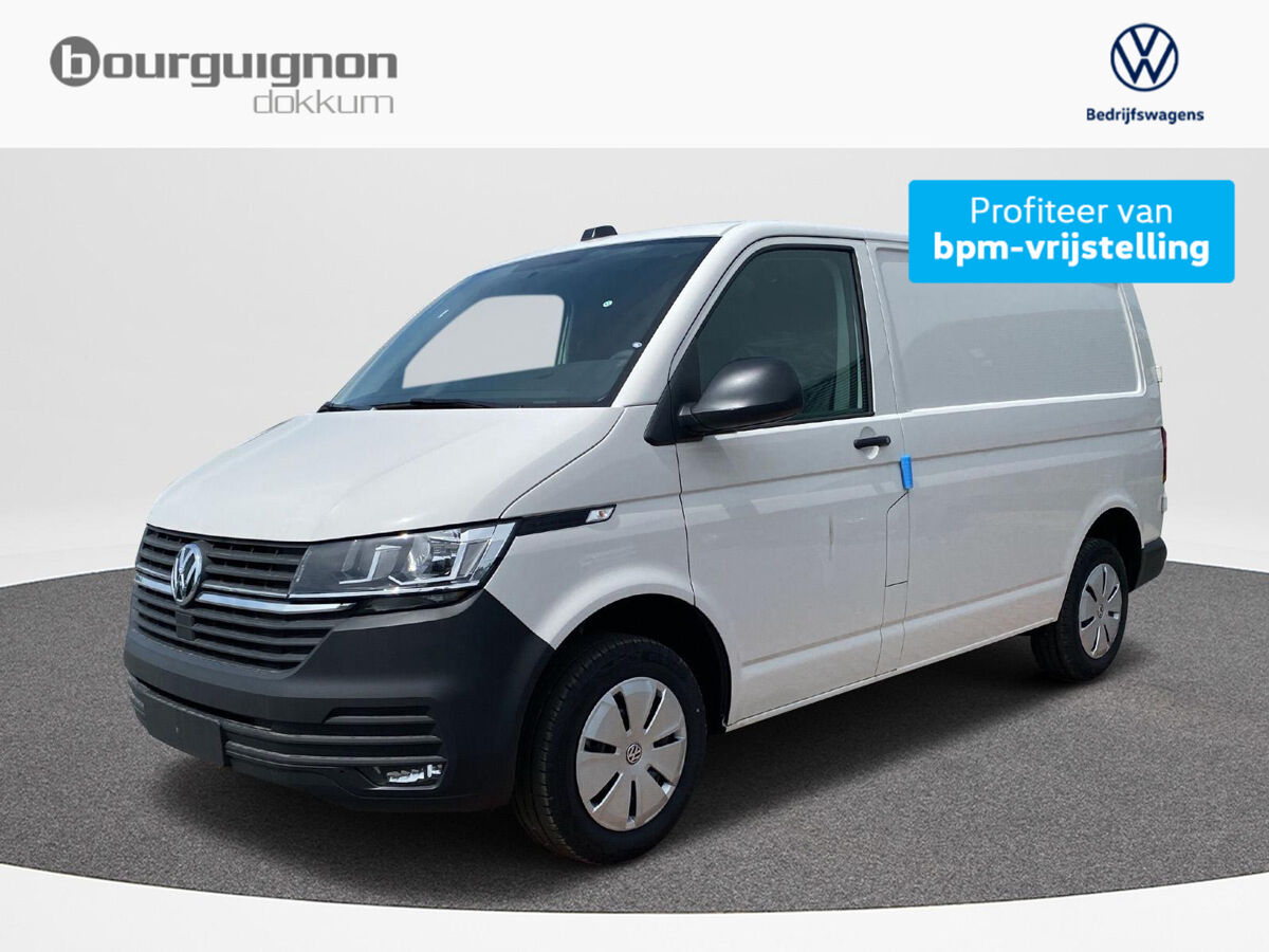 VW-Bedrijfswagens Transporter 2.0 TDI 110 pk L1H1 28 | Bijrijdersbank | Achterdeuren | A-Camera | BPM Vrij | Navi via App |