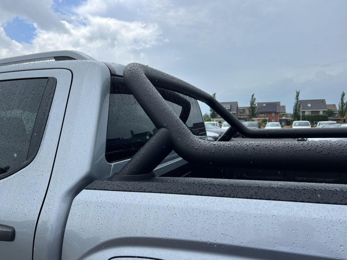 VW-Bedrijfswagens Amarok Plus Cabine 3.0 TDI V6 240 pk Automaat 4Motion | PanAmericana | Adapt. Cruise | 18" LM | TREKHAAK |