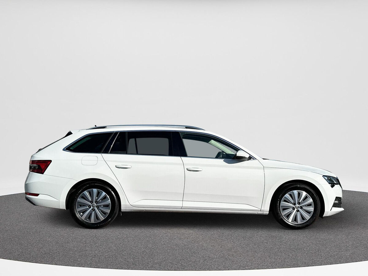 Škoda Superb Combi Combi 1.4 TSI iV 218 pk PHEV Business Edition Plus | Cruise | Trekhaak | LED |