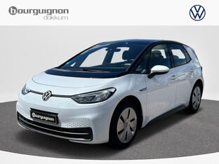 Volkswagen ID.3 Pure 45 kWh 150 pk | Navi | Clima | ACC | Incl. Wallbox 22Kwh