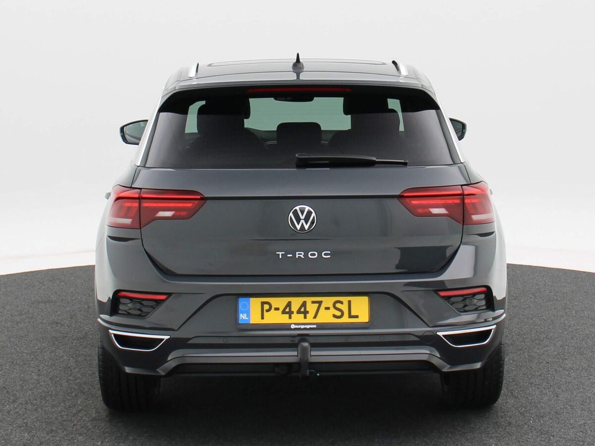 Volkswagen T-Roc 1.5 TSi Sport Business R | Trekhaak | LED | Panorama | Carplay | Stoel Verw. | Elek. Achterklep | 19 Inch