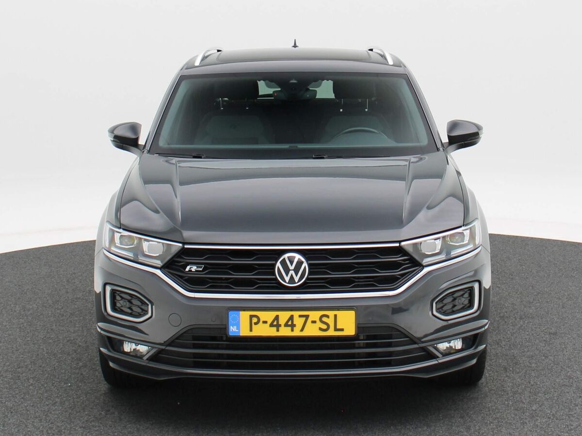 Volkswagen T-Roc 1.5 TSi Sport Business R | Trekhaak | LED | Panorama | Carplay | Stoel Verw. | Elek. Achterklep | 19 Inch