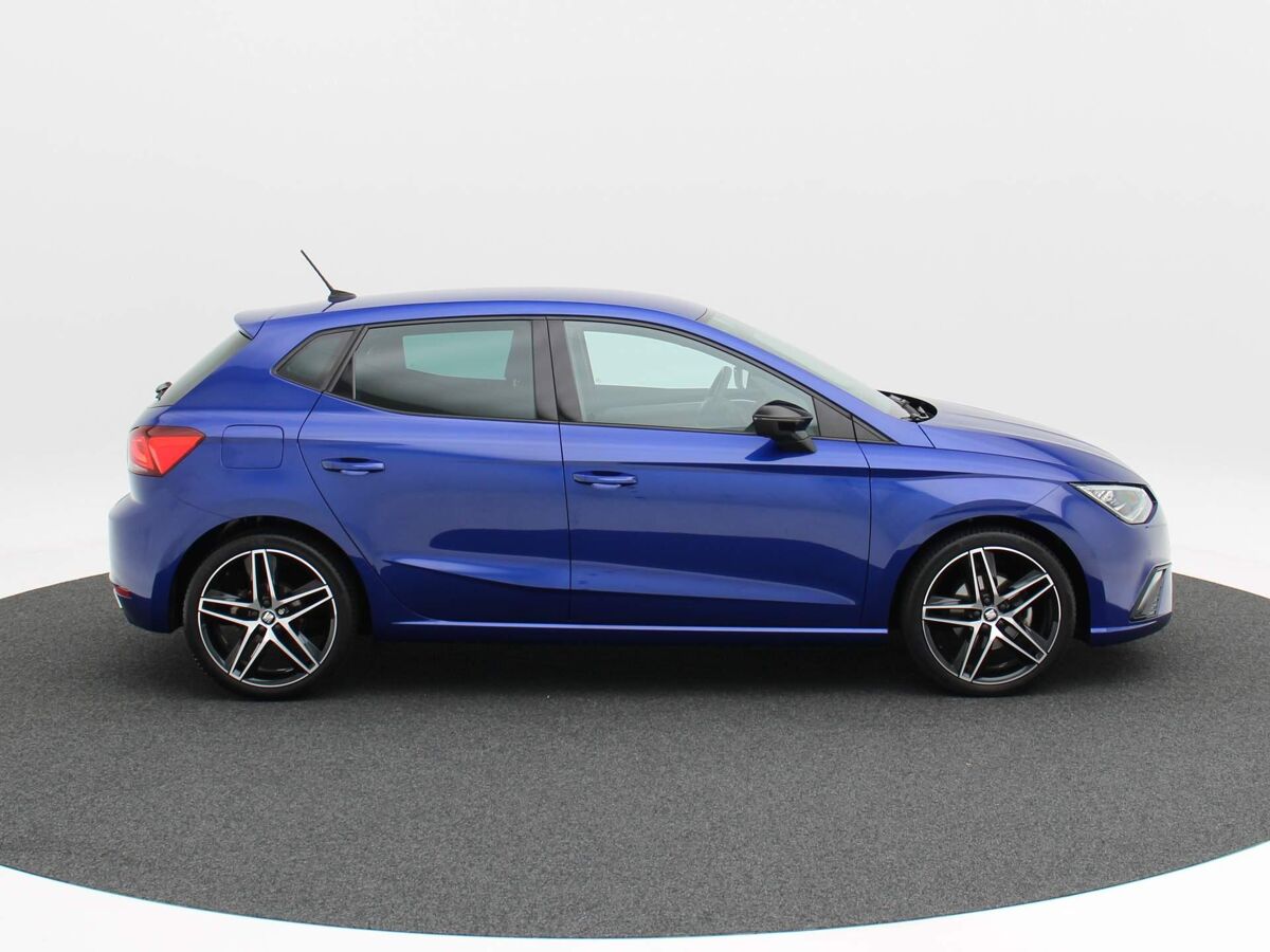 SEAT Ibiza 1.0 TSi 115 Pk DSG FR Business Intense | Navi | Full LED | 18 Inch | Camera | Cruise Controle | Privacy Glass | 77.050 Km!!