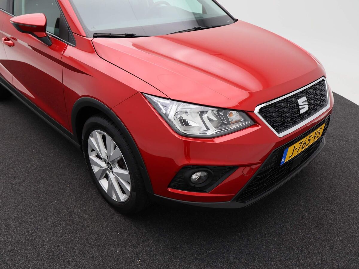 SEAT Arona 1.0 TSi Style Business Intense | Cruise | Carplay | ECC | Camera | Senoren | Privacy Glass | 17 Inch