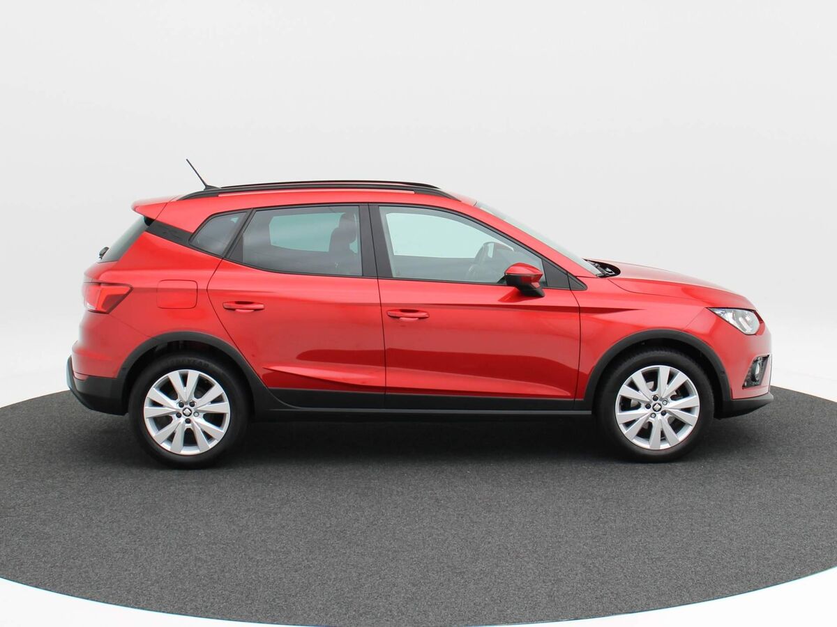 SEAT Arona 1.0 TSi Style Business Intense | Cruise | Carplay | ECC | Camera | Senoren | Privacy Glass | 17 Inch