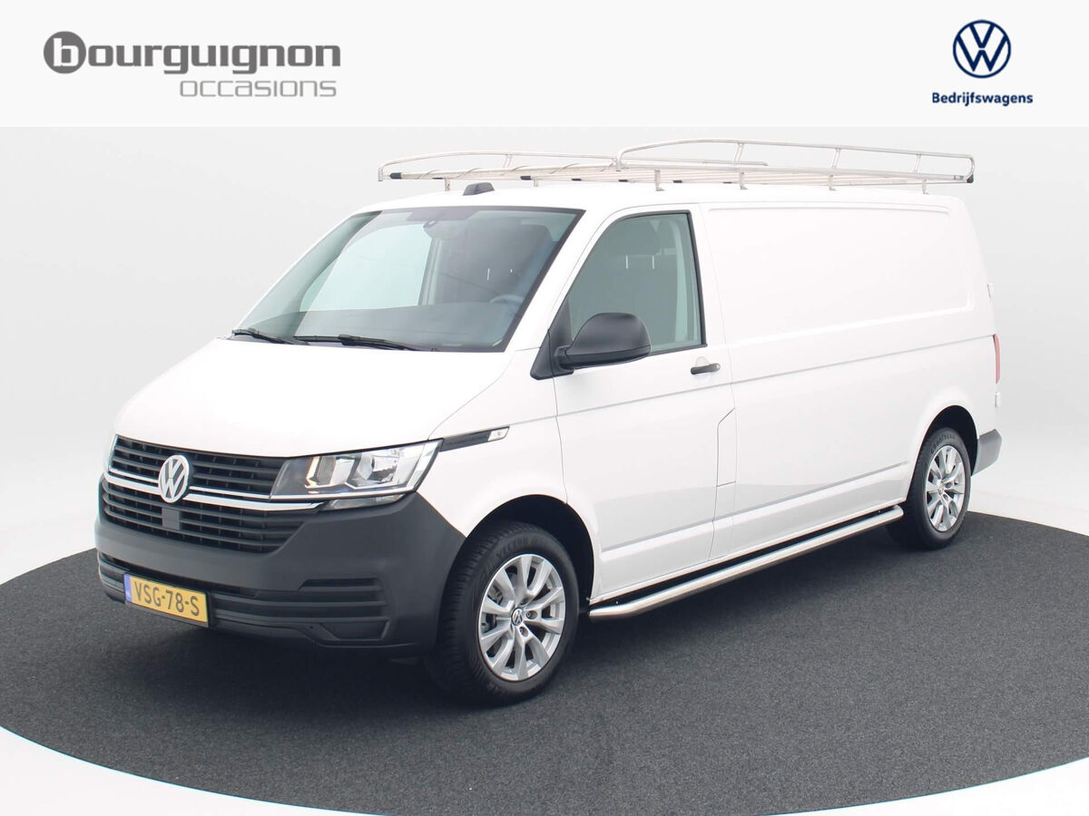 VW-Bedrijfswagens Transporter 2.0 TDi L2H1 28 Business 3-Zits | Airco | Trekhaak | App Connect | 17 Inch | Parkeersensoren | 24.254 Km!!