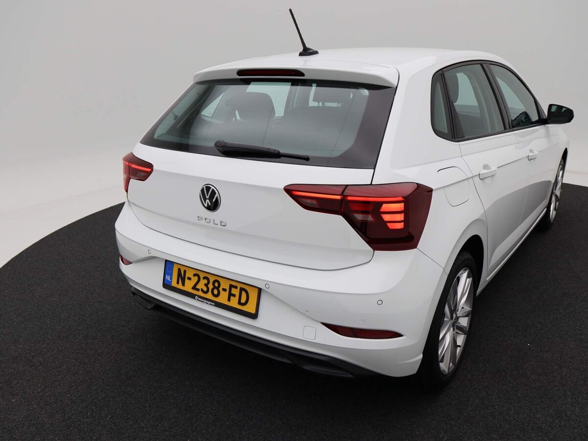 Volkswagen Polo 1.0 TSi Life | Sensoren | Carplay | LED | Adap. Cruise | Airco | DAB | 17 Inch