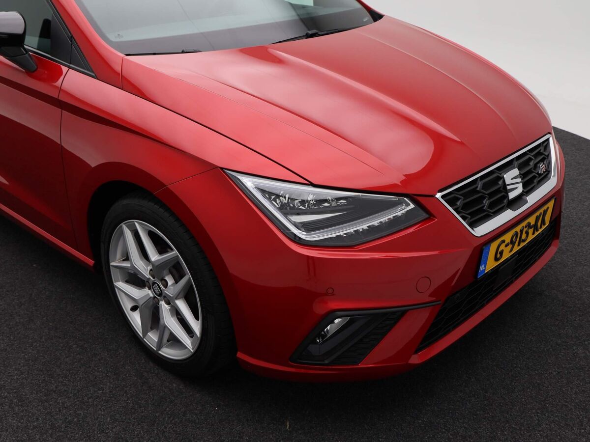 SEAT Ibiza 1.0 TSi FR Business Intense | Navi | Full LED | Privacy Glass | 17 Inch | Camera | Cruise Controle | 91.489 Km!!