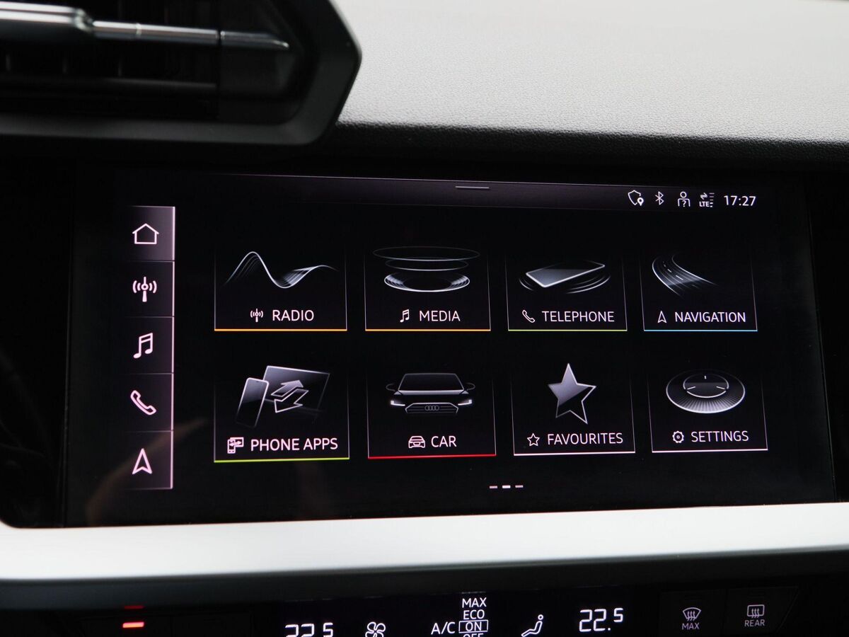 Audi A3 Limousine Limousine 30 TFSi Pro Line Automaat | LED | Cruise | Carplay | Navi | ECC | 18 Inch