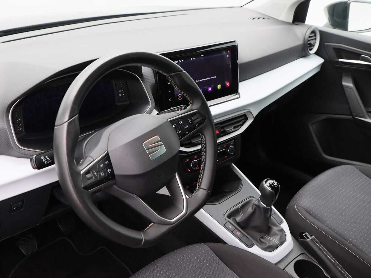 SEAT Arona 1.0 TSi Style Business Intense | Virtual Cockpit | Led | Stoelverwarming | Android/Apple Carplay