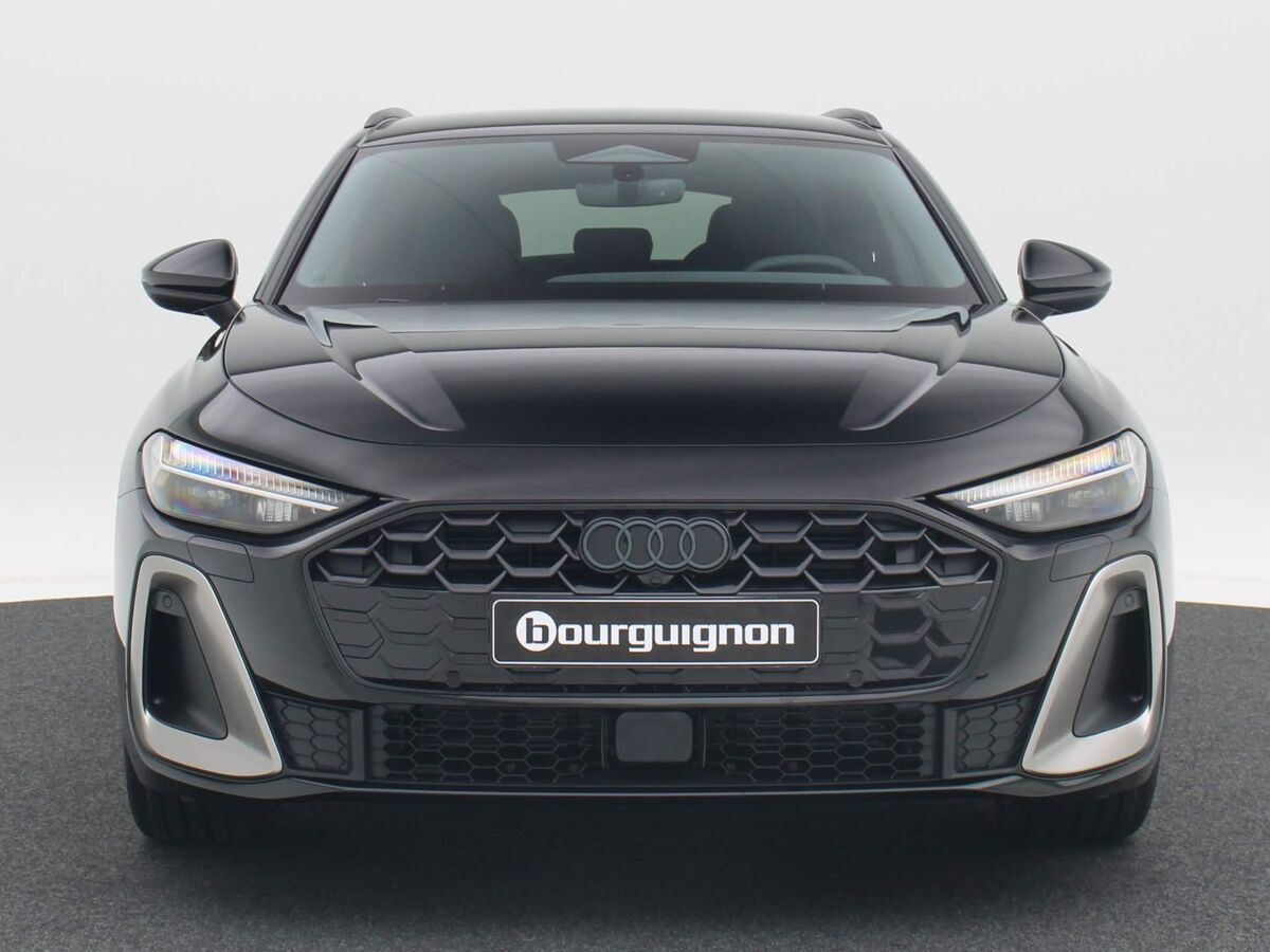 Audi A5 Avant Edition One 35 TFSI  150 PK Avant 7 versn. | Edition One | Privacyglas | 20 inch multispaak | Rode Remzadels |